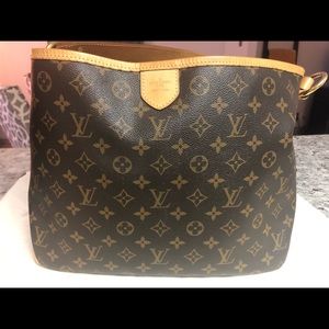 Louie Vuitton Delightful PM